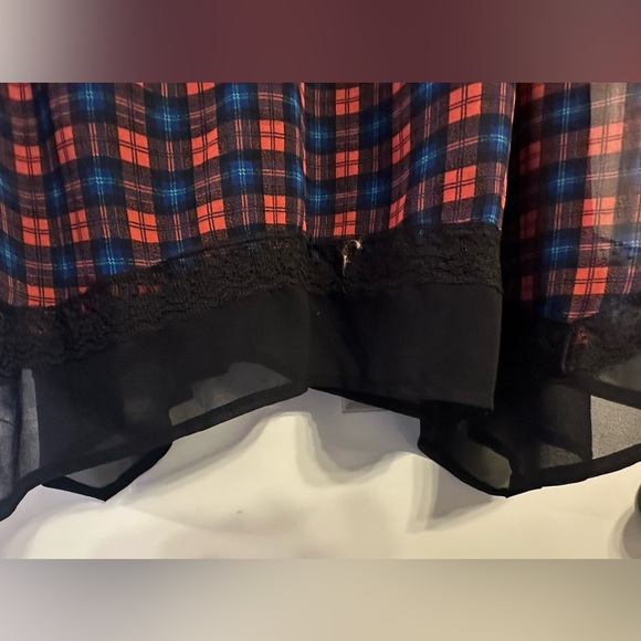 Bar III Dress!! Worn a few hours! Like brand new! So cute and fun! - Picture 4 of 5